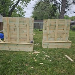 No permits Privacy Planters