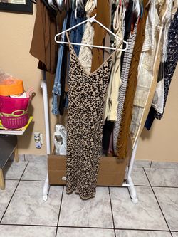 Women’s dress