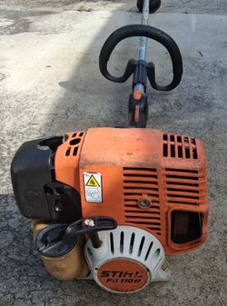 Stihl FS110R Gas String Trimmer weed eater