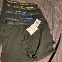 5 Pack Calvin Klein Boxer Briefs (M)