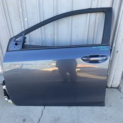 2014-2019 Toyota Corolla Left Front Door 