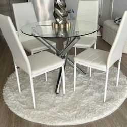 New Table And 4 Chairs 