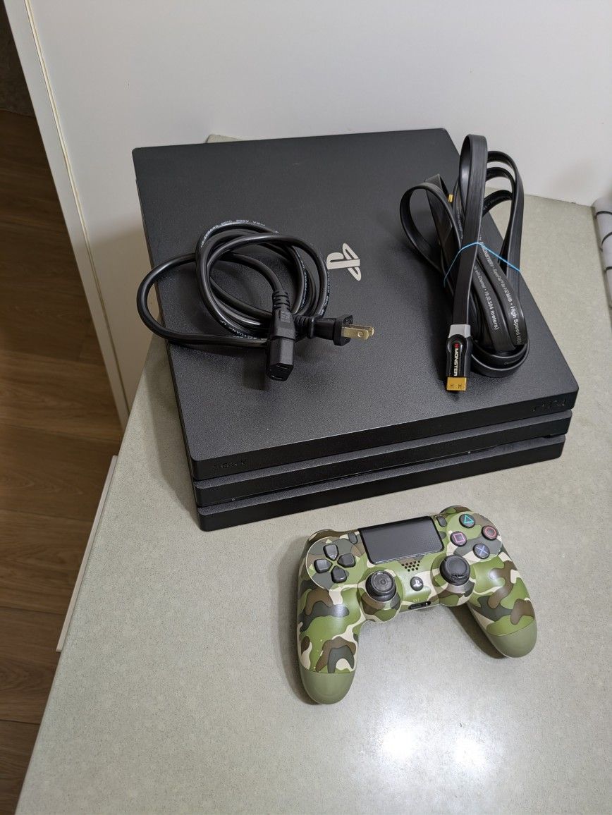 PlayStation PS4 Pro 1TB With 1 Controller Like Now Everything Works Great ๐