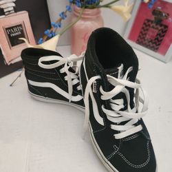 Vans Youth Size 3 Black & White Kids High Top Sneakers