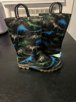 Kids light up rain boots