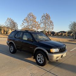 2002 Isuzu Rodeo Ls