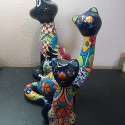 GORGEOUS Trio of Talavera Mexican Folk Art Cat Figurines.
