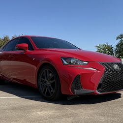 2018 Lexus IS 300