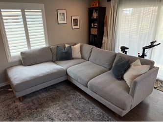 Living Spaces Adeline L-Couch