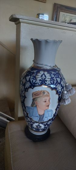 Rare Vintage Large White Blue Women Face Vase With Stand 
