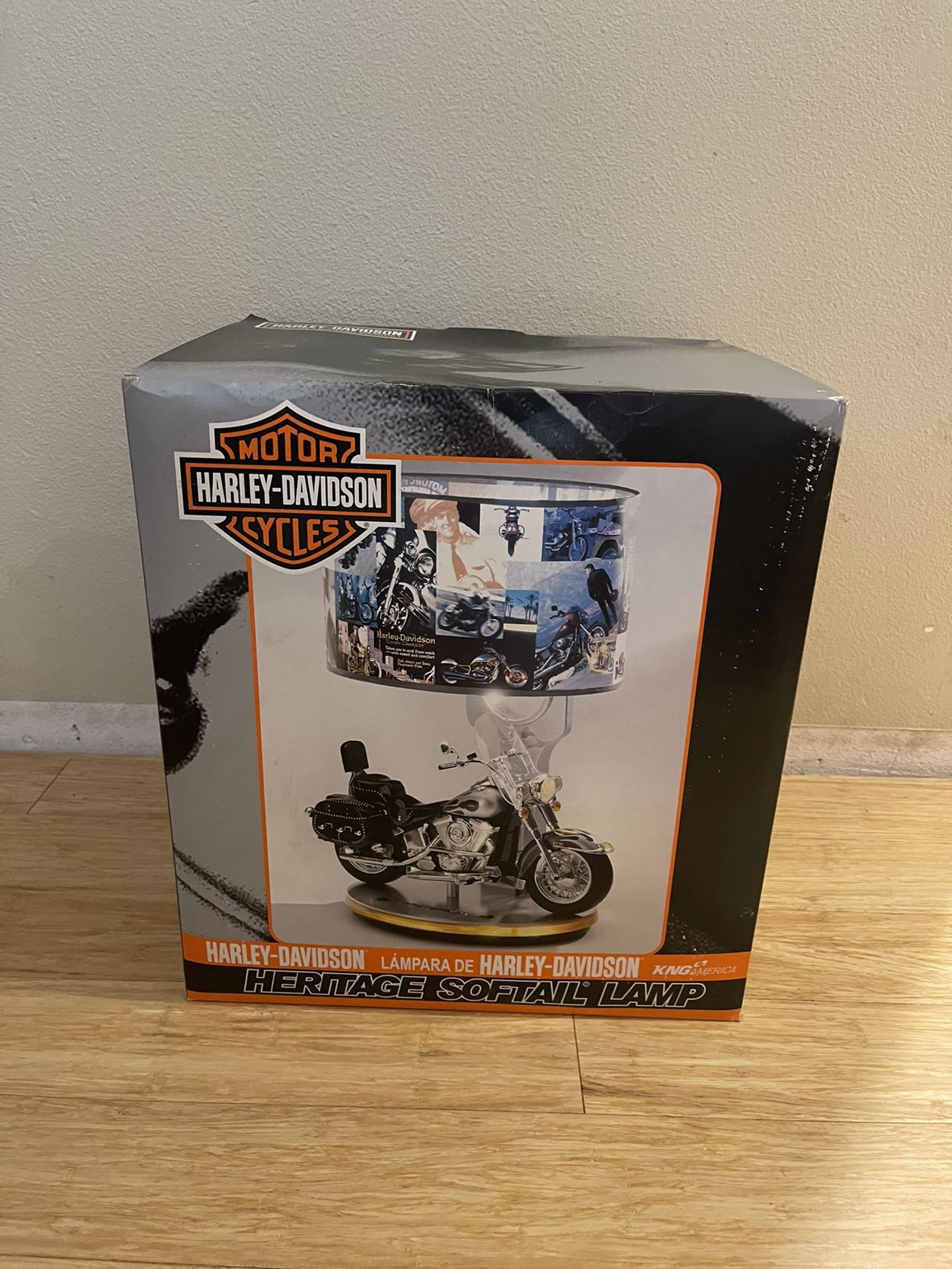 Harley Davidson Heritage Lamp