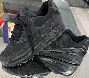 NIKE SHOES ππ6 And A Half