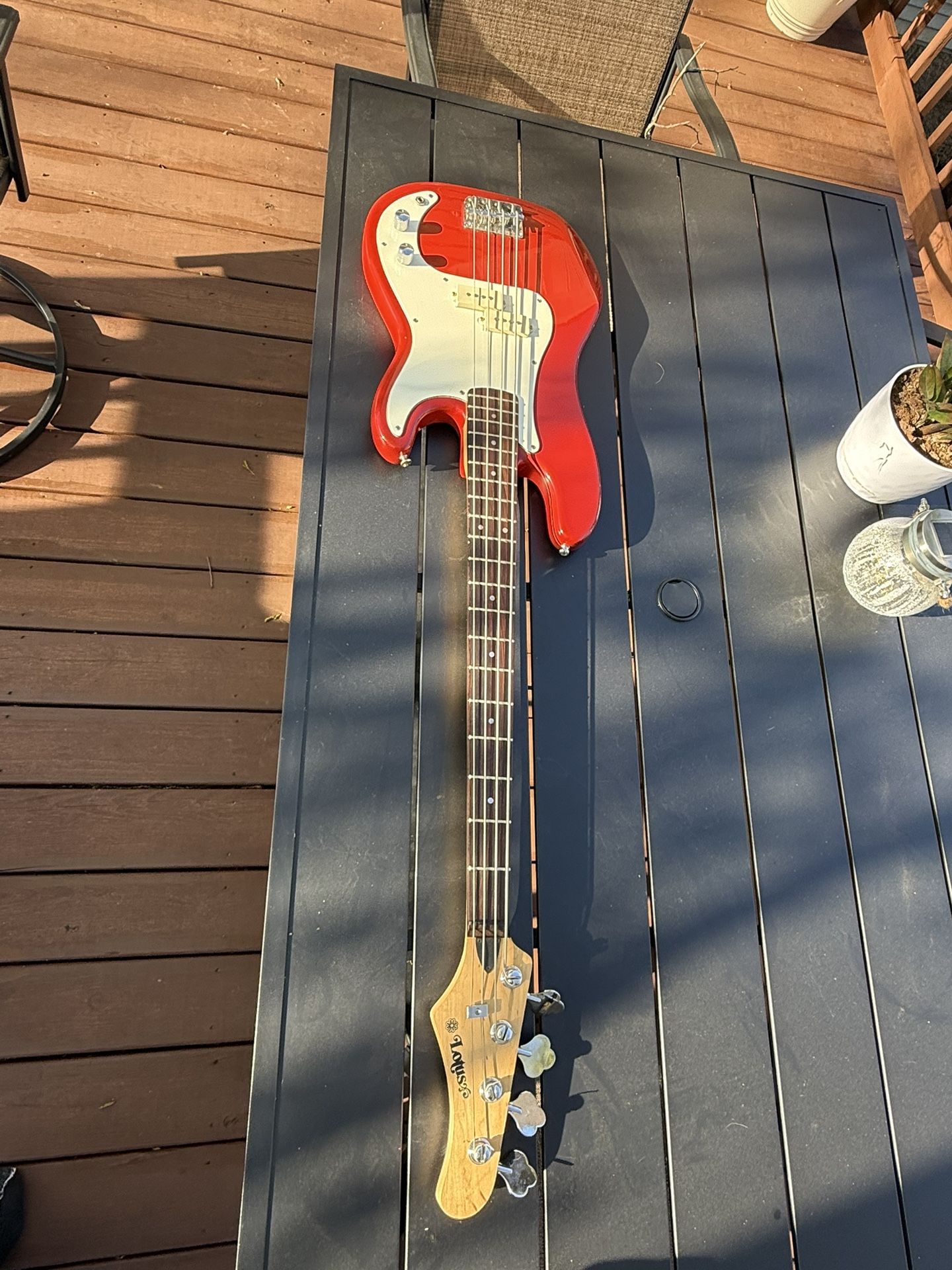 Eletric Bass