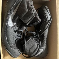 Wrestling Shoes