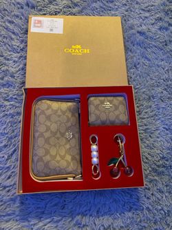 COACH GIFT SET BEST PRICES & QUALITY