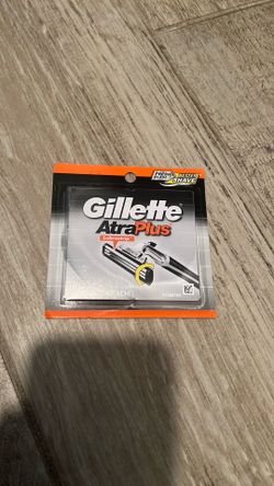 Gillette Atra Plus Mens Razor Blade Refill Cartridges, 10 Ct