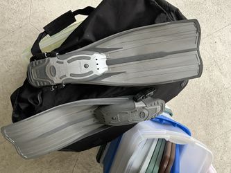Scuba gear and storage bag swim fins dive fins, $20 for everything
