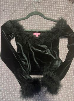 Women’s clothing!