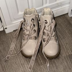 Toddler Size 7 Boots
