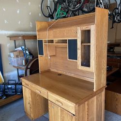 Solid Oak Desk With Hutch