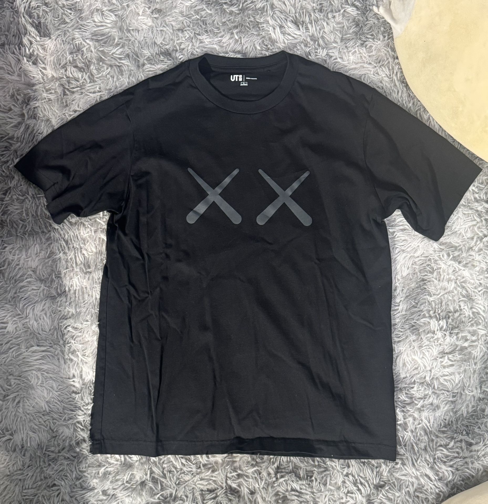 Kaws+Warhol UNIQLO T-shirt