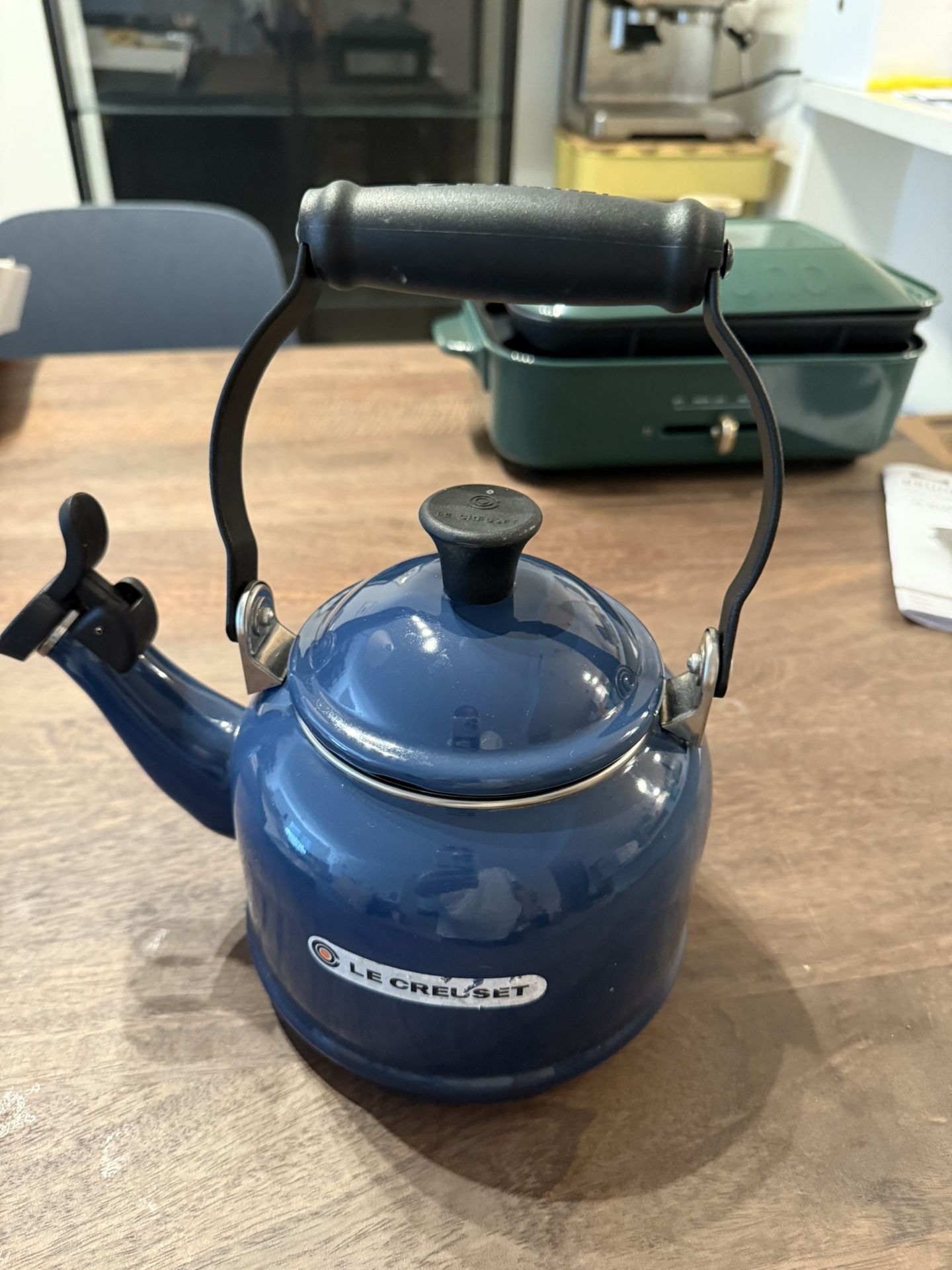 Le Creuset Classic Demi Tea Kettle