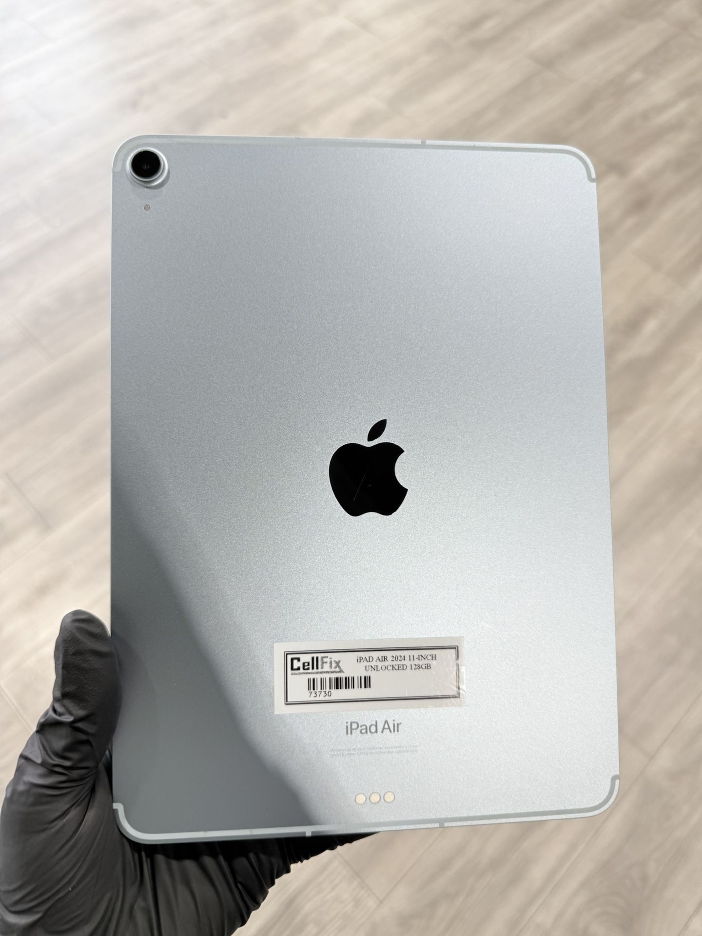 iPad Air (2024) 11-Inch Cellular 128GB $430 or $60 Down! iPhone