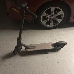 Volpam escooter (NO CHARGER)