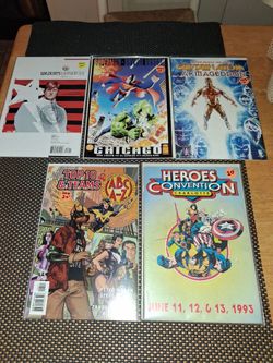 Random vintage comic books.. selling is a bundle. All sales final.