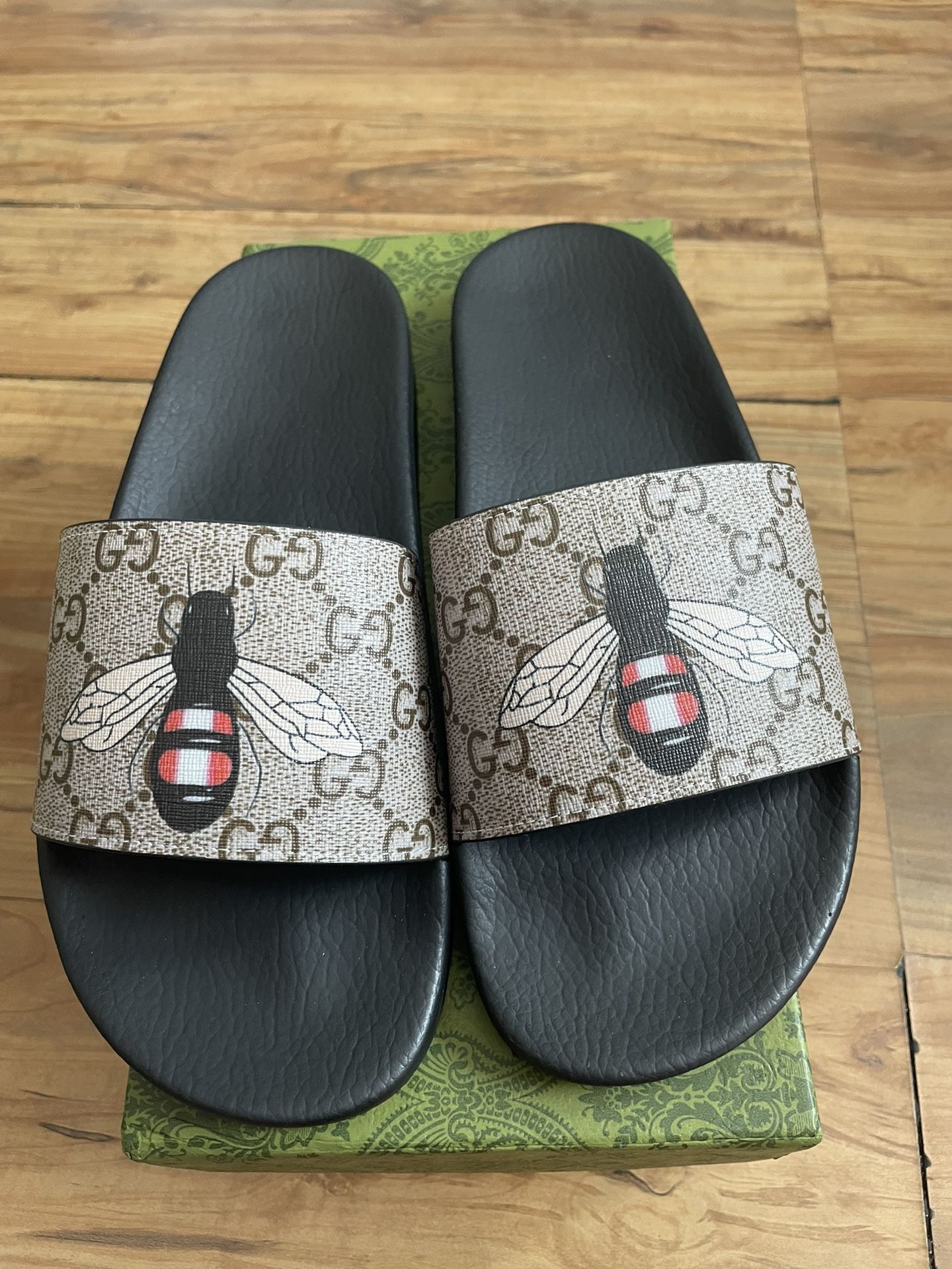Gucci Bee Slides 