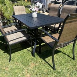 Brand New Patio Outdoor Dining Table Set 