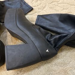 Windsorsmith Platform Black Boots