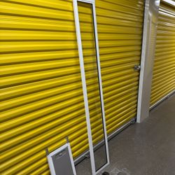 Brand New Petsafe Sliding Glass Pet Doggy Door 92 to 96 Medium Dogs Completed