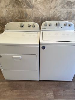 Whirlpool washer and dryer laundry