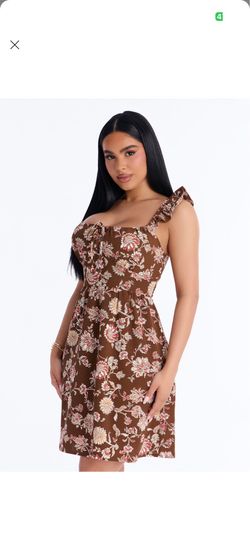 Floral mini dress ! Size Medium & Large available