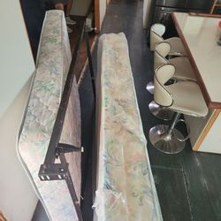 twin bed frame and mattress 