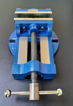 Gibraltar Machine Vise Single Station 4" Jaw Width and Opening