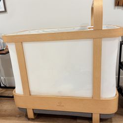 Cradlewise Smart Crib