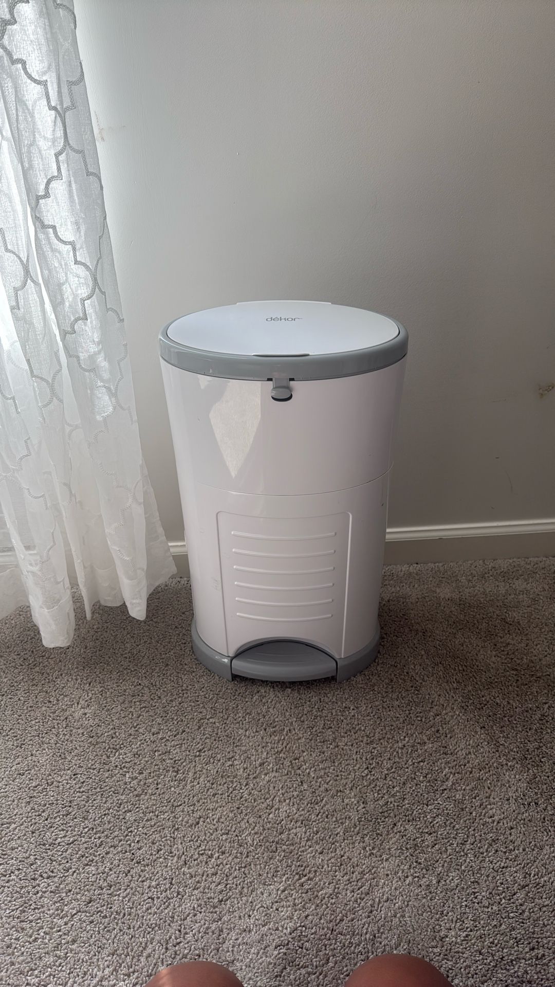 Dekor Diaper Pail 