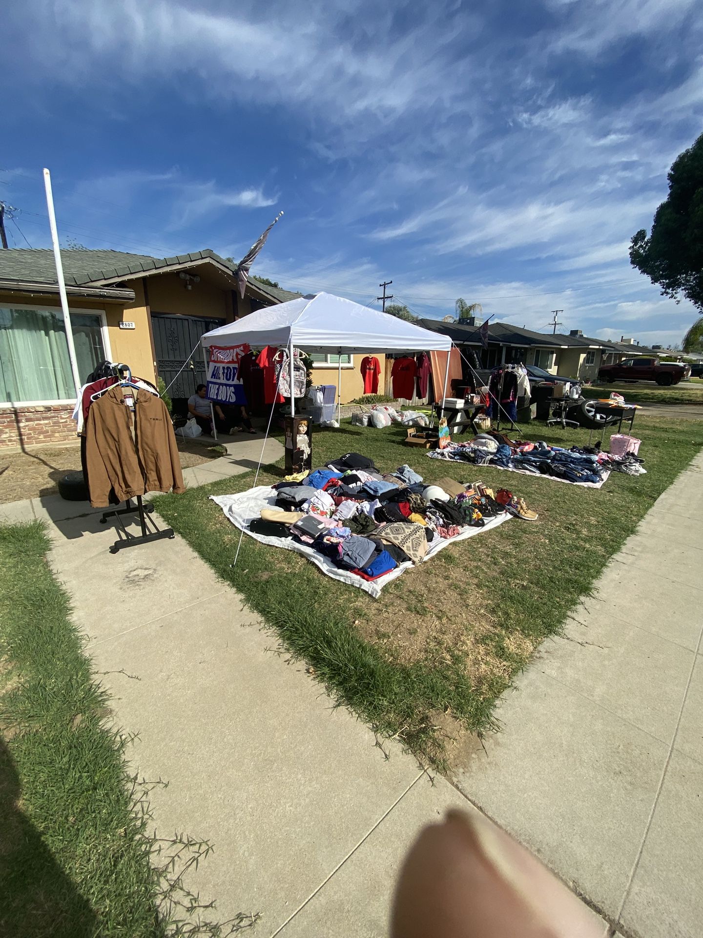 Yard Sale 2807 N Boyd Ava 93703