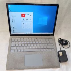 Nice Silver MICROSOFT SURFACE LAPTOP  WINDOWS 10 TOUCHSCREEN 128GB PENTIUM i5 - Queens Pick Up -