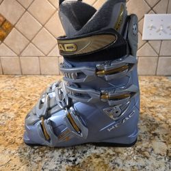 Ski boots 23 / 23.5 women's 6 / 6.5 youth 4 / 4.5 
