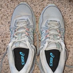 Women's Asics Trail Running Shoes 9.5 Wide