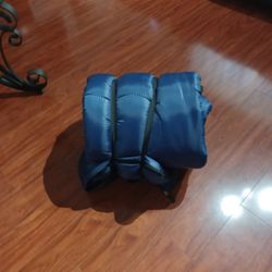 Bass Pro Shop sleeping bag