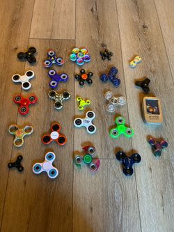 Massive Fidget Spinner Lot - 24 Pieces (LED,  Pop-it, Glow in the Dark, Metal & Rare Styles, New England Patriots)
