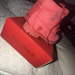 Red Timberlands 