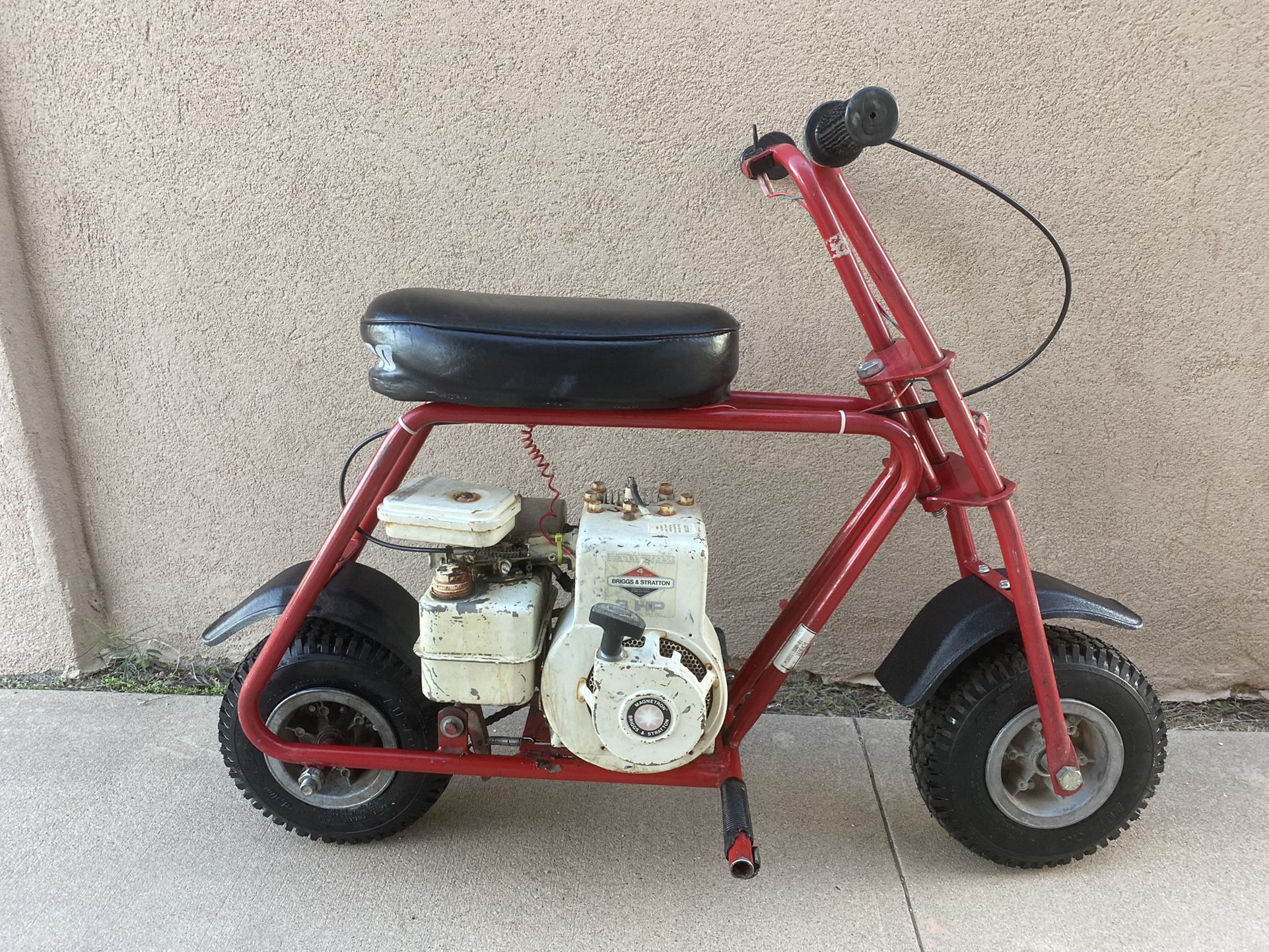 Manco Vintage Streaker Mini Bike