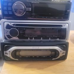 CAR RADIO 