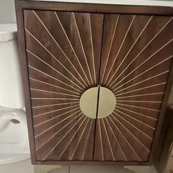 31’ Bathroom Vanity With Faucets 