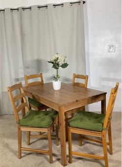 IKEA Jokkmokk Kitchen Dining Table, 4 Chairs & Cushions LIKE NEW!